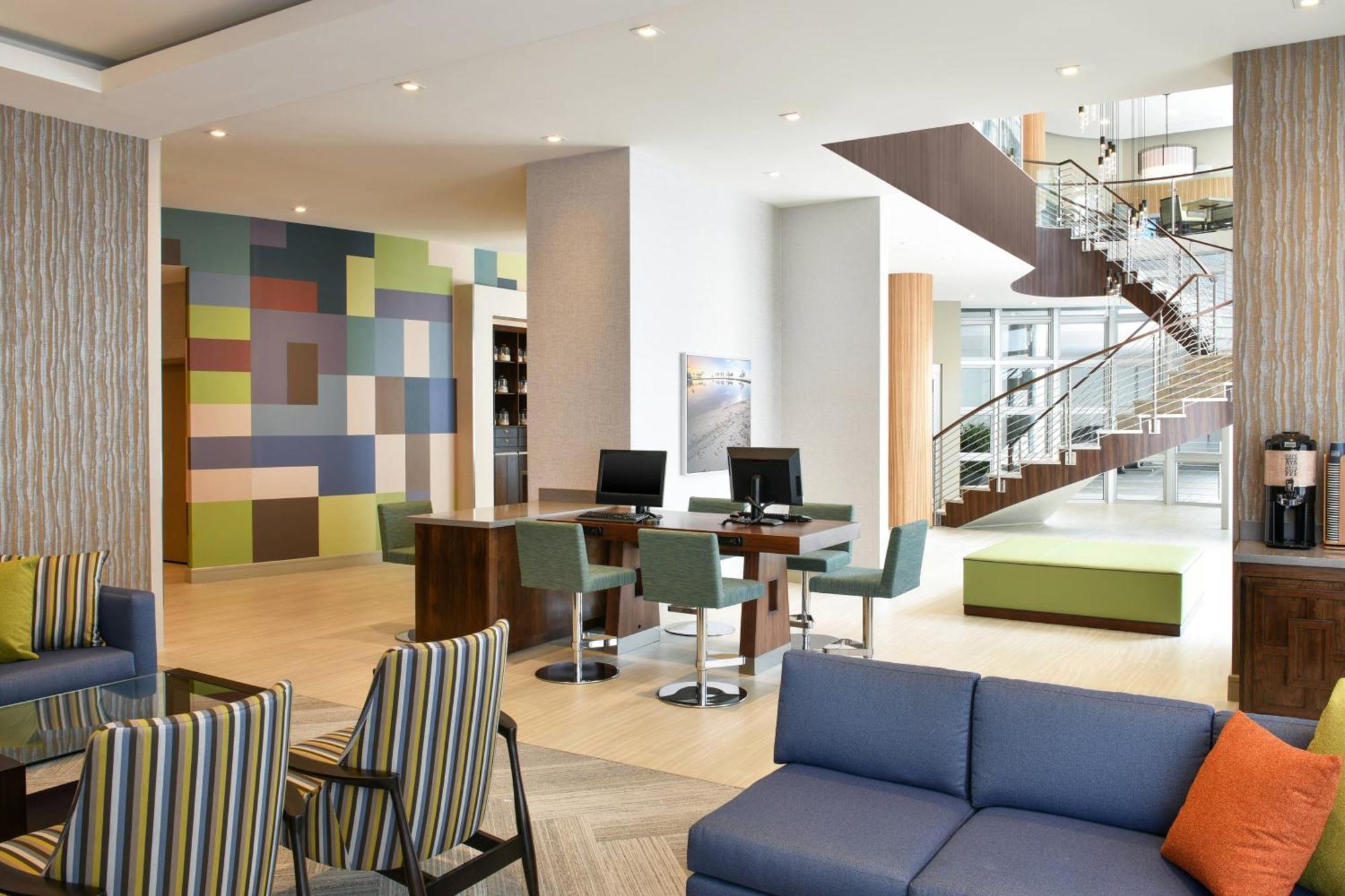 Four Points By Sheraton Coral Gables Miami Exterior photo