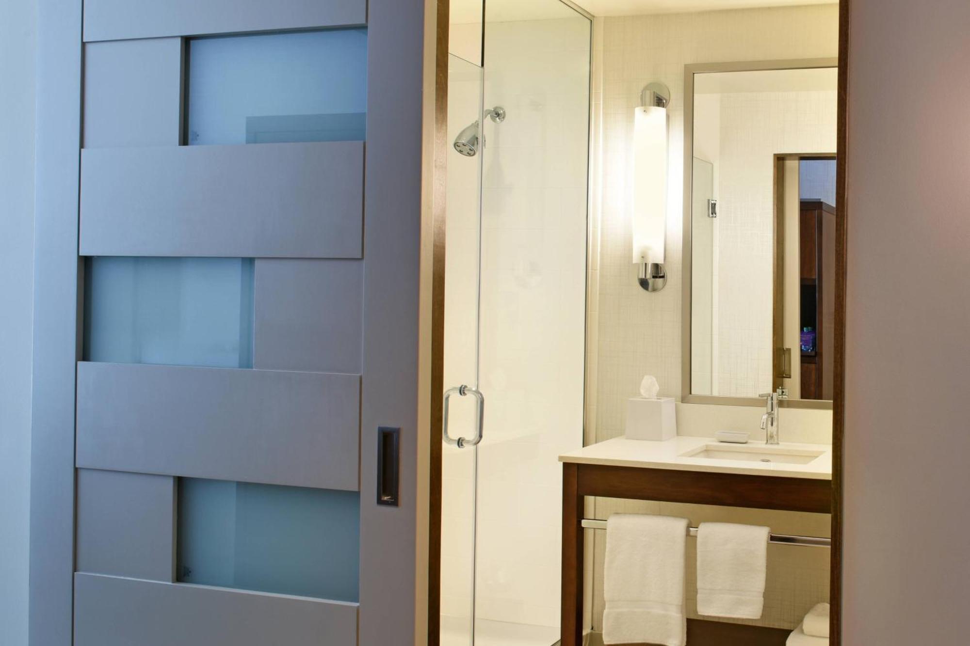 Four Points By Sheraton Coral Gables Miami Exterior photo